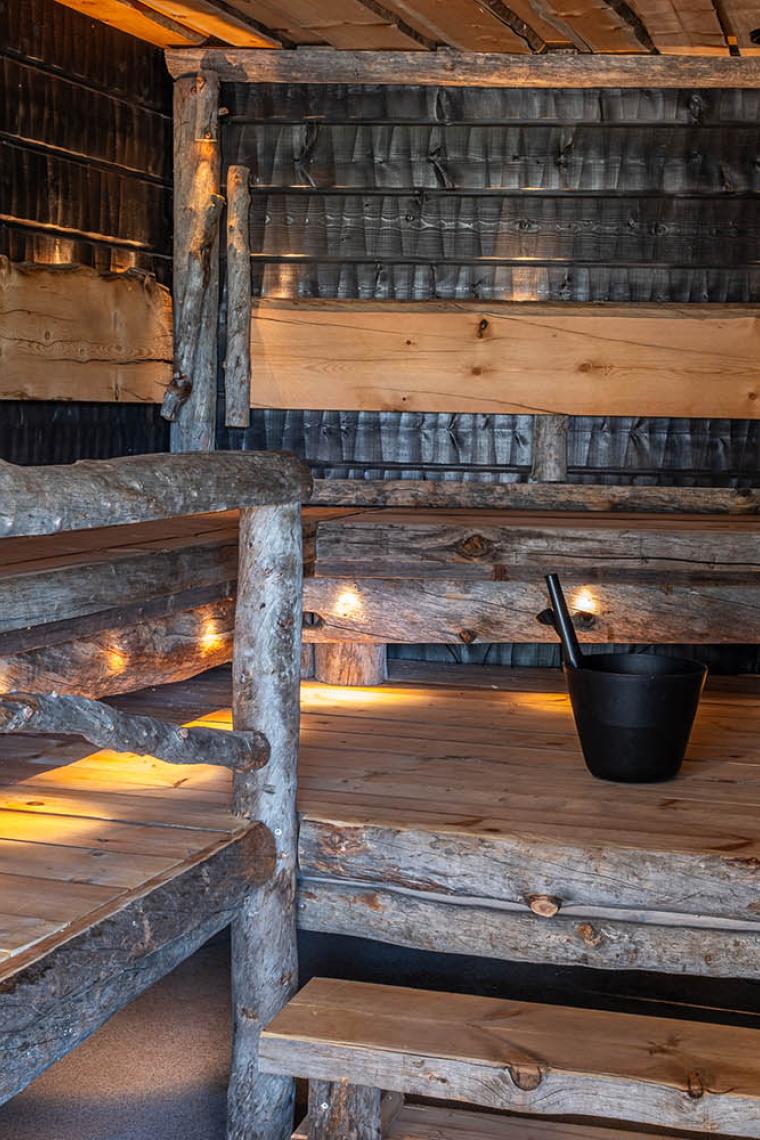 Hickarö Resort -sähkötyöt, saunavalaistus